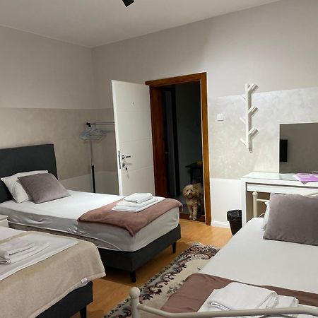 Myhome2 Subotica Bagian luar foto