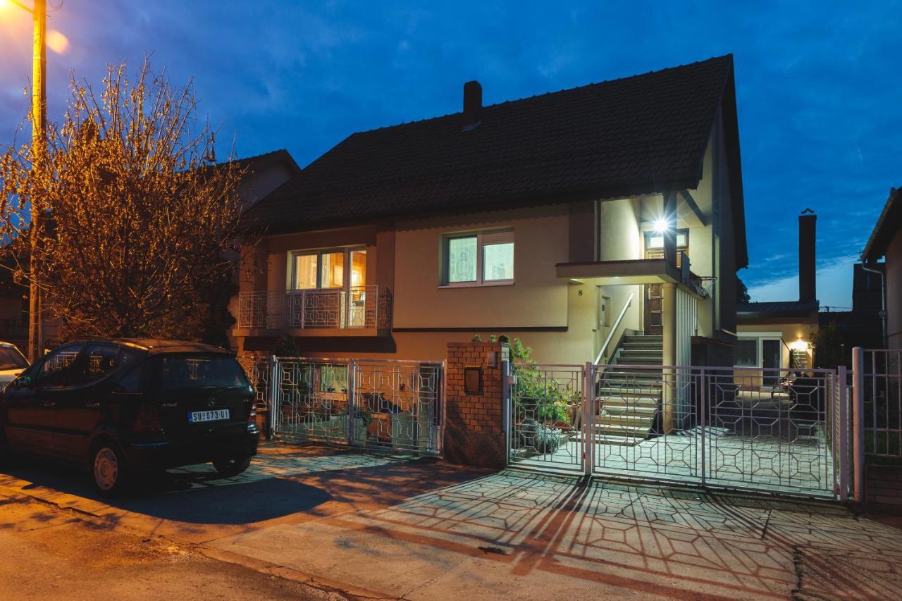 Myhome2 Subotica Bagian luar foto